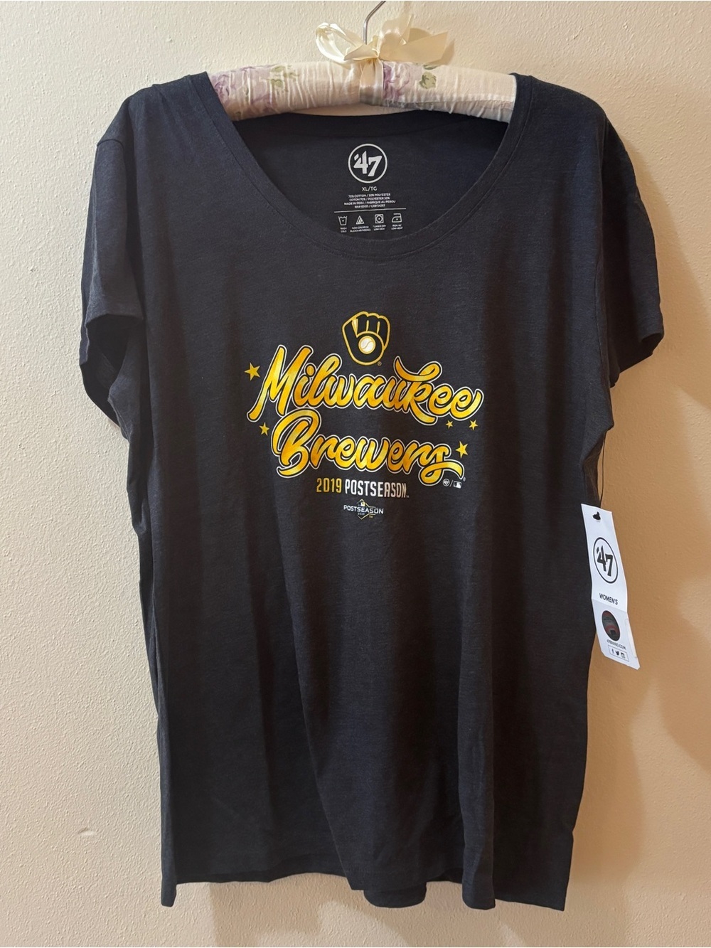 47 Milwaukee Brewers Women’s 2019 Postseason Tee
